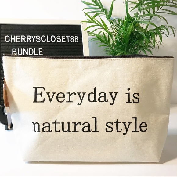 NEW pouch/ cosmetic bag - Picture 2 of 4